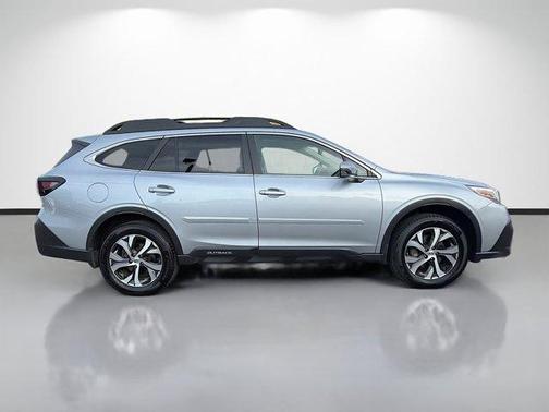 2022 Subaru Outback Limited XT