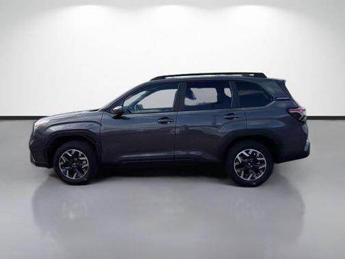 Magnetite Gray Metallic 2026 Subaru Forester Premium