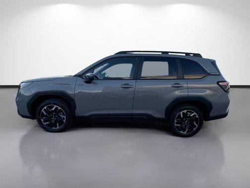 Riverrock Green 2026 Subaru Forester Premium
