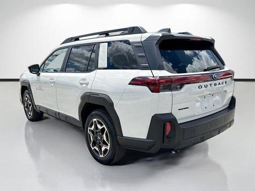 Crystal White Pearl 2026 Subaru Outback Touring