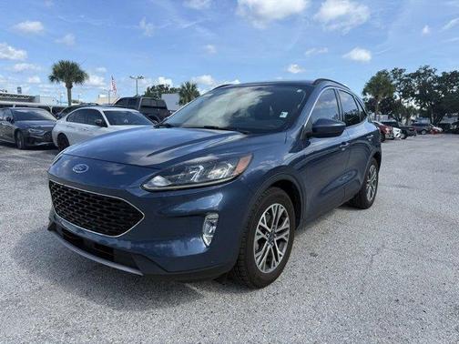 2020 Ford Escape SEL