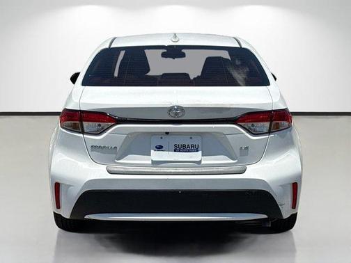 Super White 2020 Toyota Corolla LE