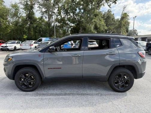2023 Jeep Compass Trailhawk