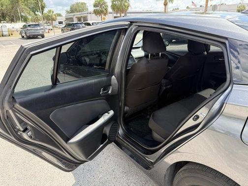 2019 Toyota Prius LE