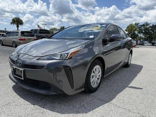 2019 Toyota Prius LE