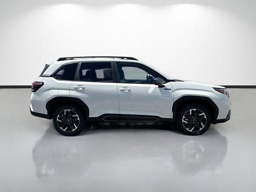 Crystal White Pearl 2026 Subaru Forester Limited