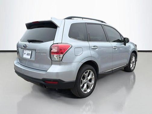 2017 Subaru Forester 2.5i Touring