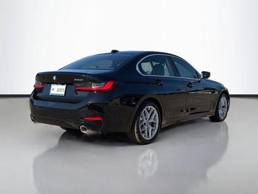 2025 BMW 330 i