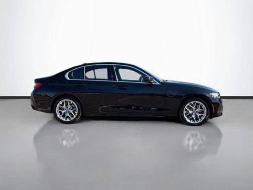 2025 BMW 330 i