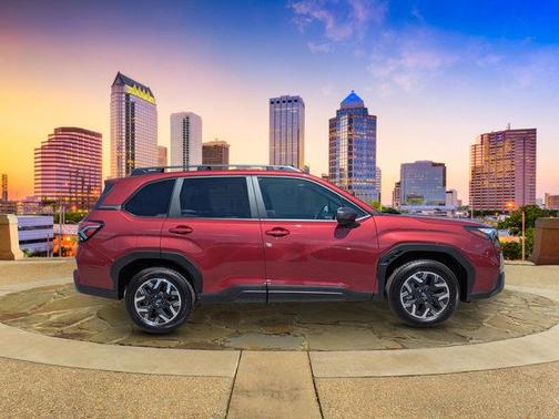 2025 Subaru Forester Premium
