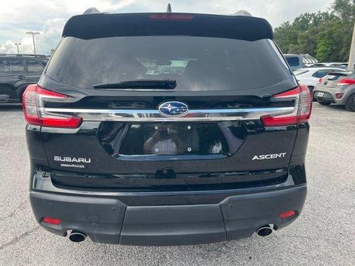Crystal Black Silica 2024 Subaru Ascent Premium