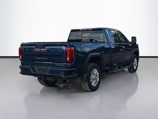 2022 GMC Sierra 2500 Denali