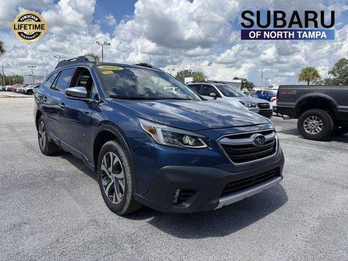 2022 Subaru Outback Touring XT