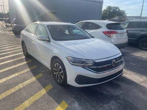 Pure White 2024 Volkswagen Jetta 1.5T S