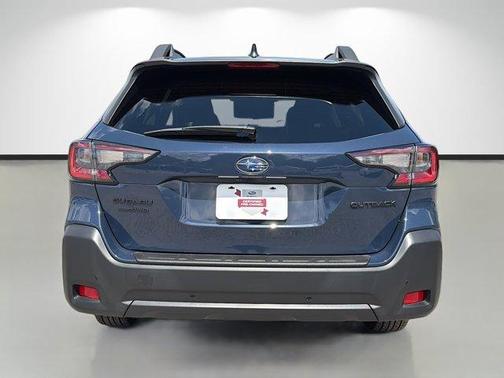 Cosmic Blue Pearl 2024 Subaru Outback Onyx Edition