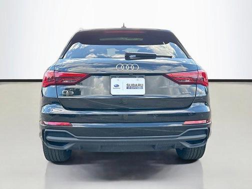 2025 Audi Q3 45 S line Premium