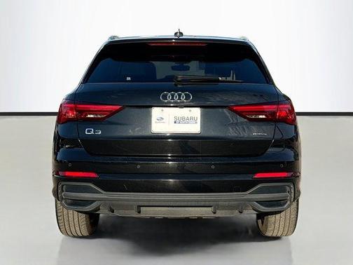 2025 Audi Q3 45 S line Premium