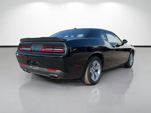 Pitch Black Clearcoat 2023 Dodge Challenger SXT