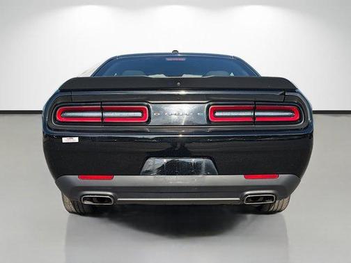 Pitch Black Clearcoat 2023 Dodge Challenger SXT