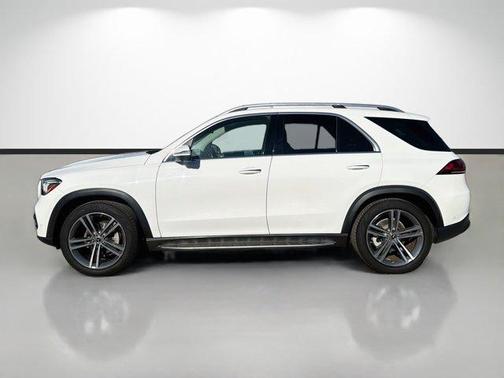 White 2022 Mercedes-Benz GLE 350 Base