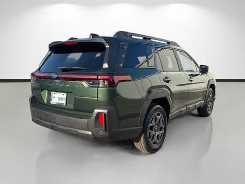 Deep Emerald Green 2026 Subaru Outback Premium