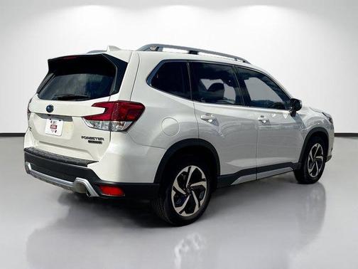 2022 Subaru Forester Touring