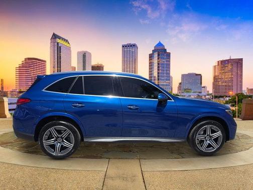2023 Mercedes-Benz GLC 300 Base