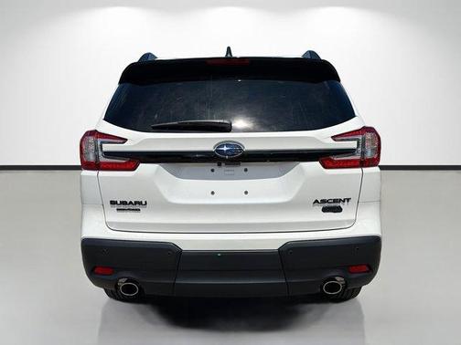 Crystal White Pearl 2026 Subaru Ascent Onyx Edition Touring