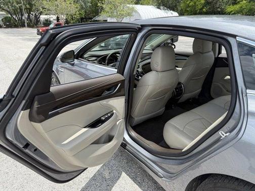 2018 Buick LaCrosse Essence