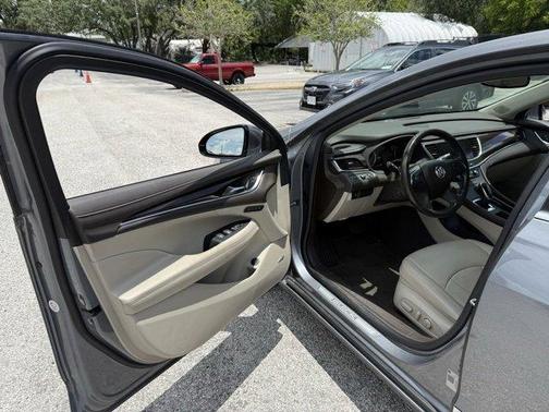2018 Buick LaCrosse Essence