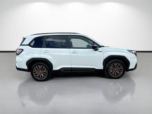 Crystal White Pearl 2026 Subaru Forester Sport