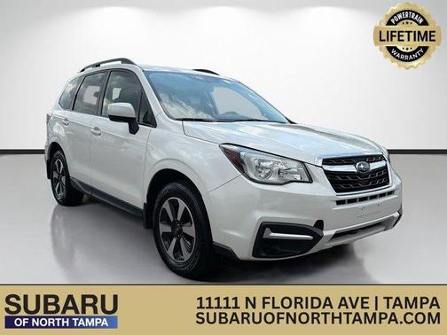 Crystal White Pearl 2017 Subaru Forester 2.5i Premium