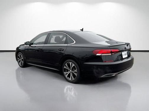 2020 Volkswagen Passat 2.0T SEL