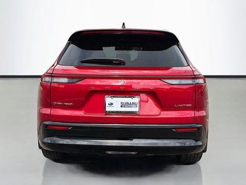 2025 Toyota Crown Signia LIMITED