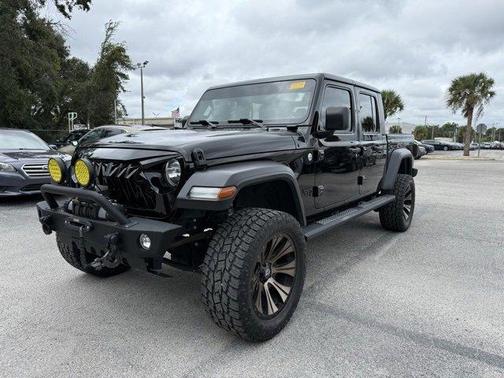 2020 Jeep Gladiator Sport