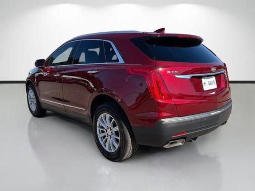2017 Cadillac XT5 Base