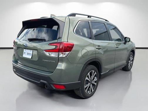 Jasper Green Metallic 2020 Subaru Forester Limited
