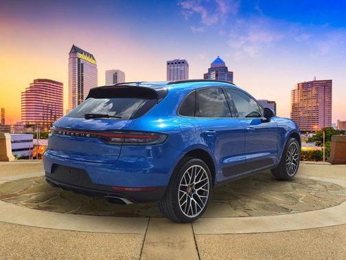 2020 Porsche Macan Base