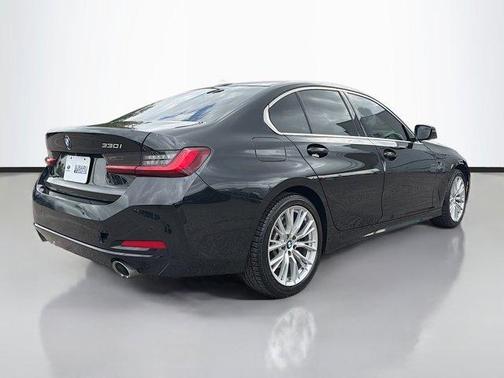 2024 BMW 330 i