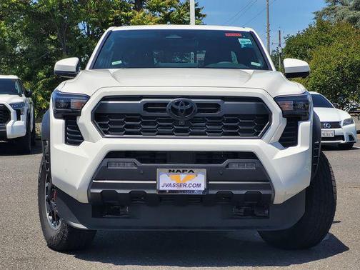 Ice 2026 Toyota Tacoma Hybrid TRD Off Road