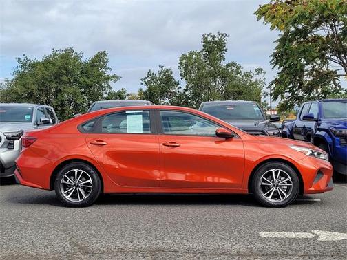 2022 Kia Forte LXS