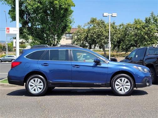 2019 Subaru Outback 2.5i Premium