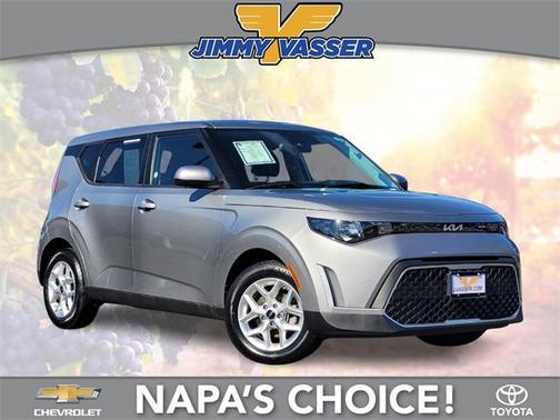 2024 Kia Soul LX