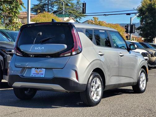 2024 Kia Soul LX