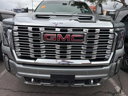 2025 GMC Sierra 2500 Denali