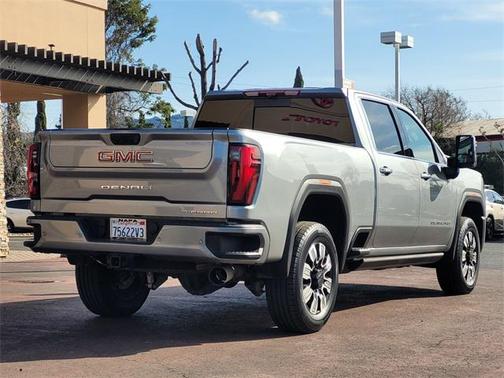 2025 GMC Sierra 2500 Denali