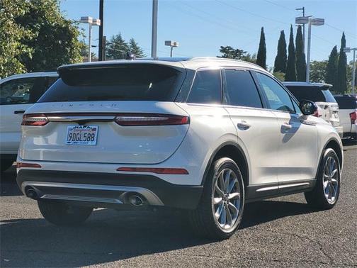 2022 Lincoln Corsair Standard