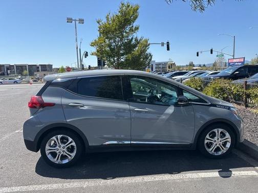2020 Chevrolet Bolt EV FWD LT