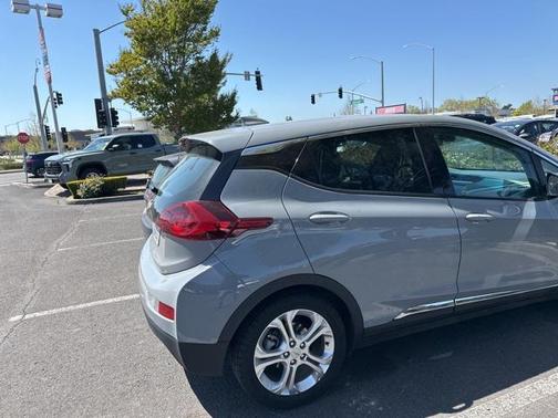 2020 Chevrolet Bolt EV FWD LT