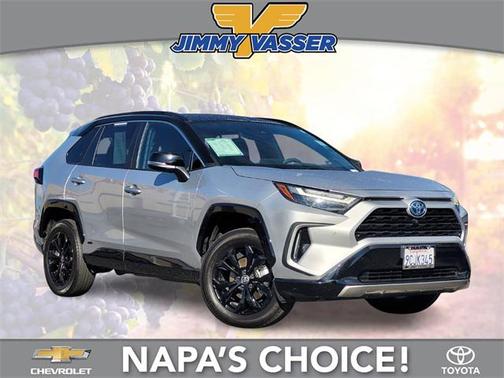 2022 Toyota RAV4 Hybrid SE